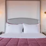 Affittacamere Ourania 4*