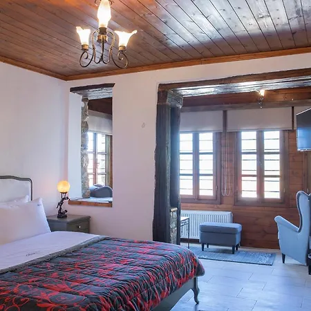 Ourania 4*