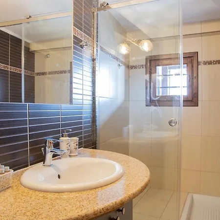Ourania 4*