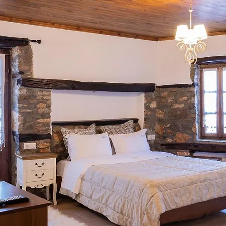 Ourania 4* Palaios Panteleimonas