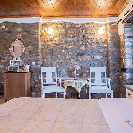 Ourania Maison d'hôtes Palaios Panteleimonas