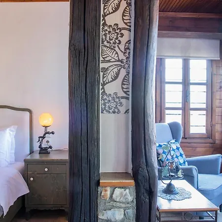 Ourania Guest house *