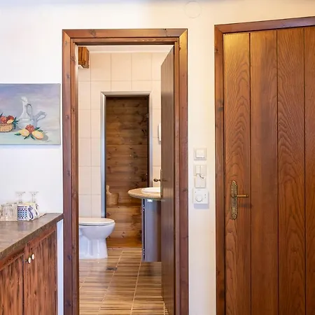 Ourania Guest house Palaios Panteleimonas