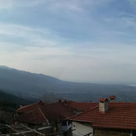 Ourania 4* 帕莱斯潘蒂雷蒙