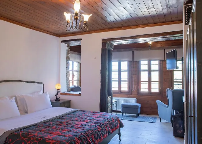 Ourania 4*