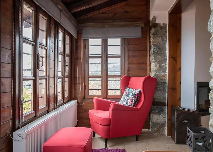 Ourania 4* Palaios Panteleimonas