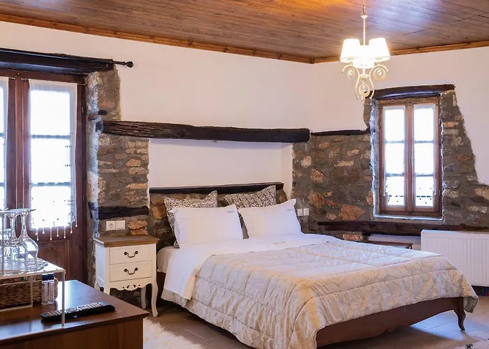 Ourania 4* Palaios Panteleimonas